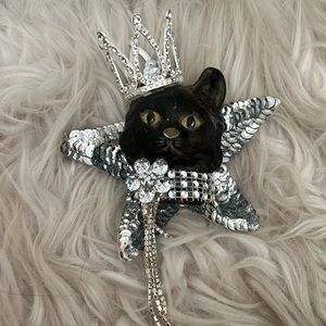 MAGICAL PRINCESS CAT PIN or DECOR - ALL NEW/HANDCRAFTED